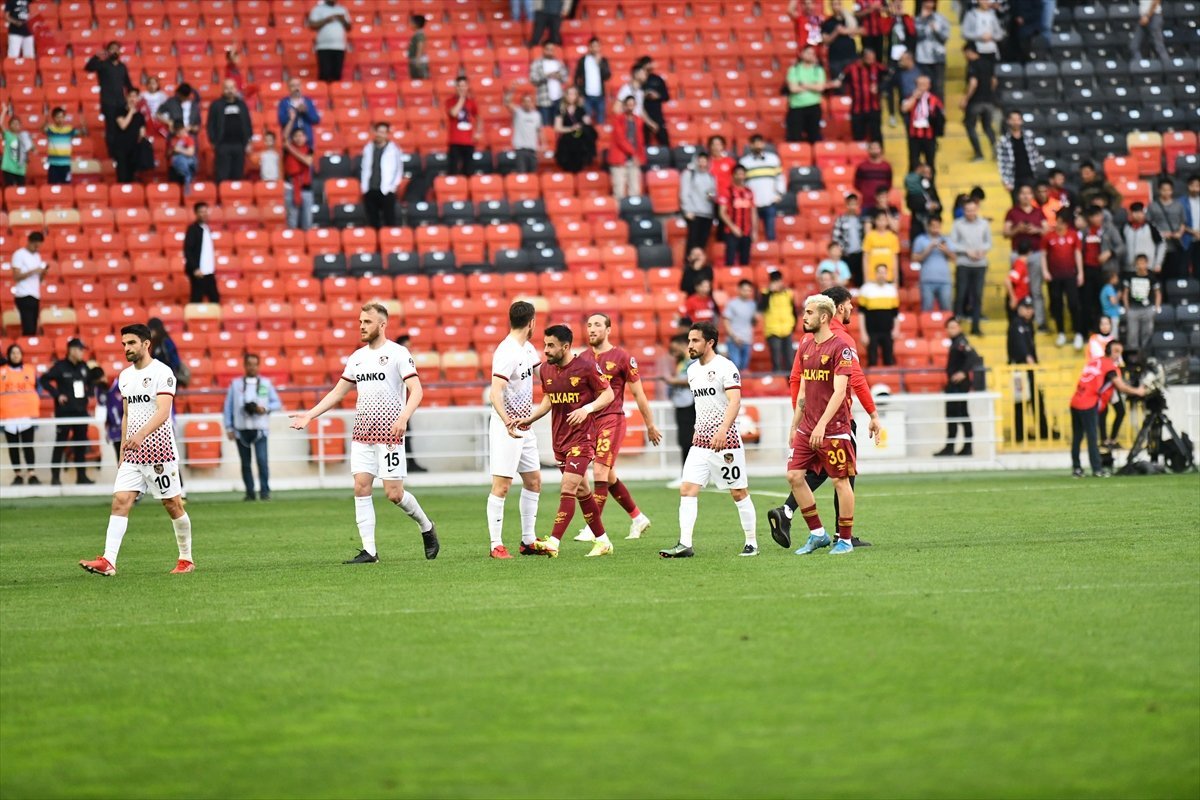 Muhammet Demir, Beşiktaş maçına yetişecek mi? Gaziantep FK'nın iddaa  oranı - Son Dakika Spor Haberleri