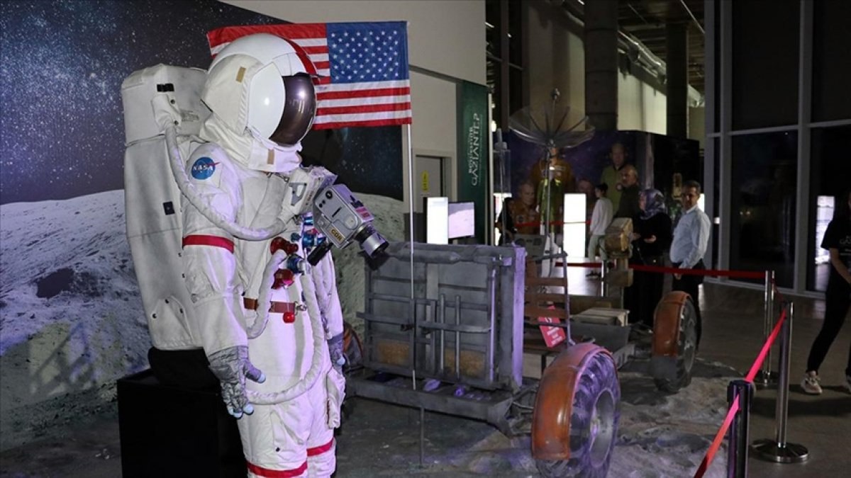 NASA'nın 50 yıllık deneyiminin yer aldığı sergi