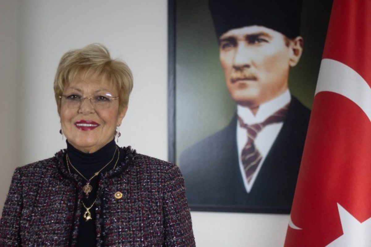 CHP’li Canan Arıtman hayatını kaybetti
