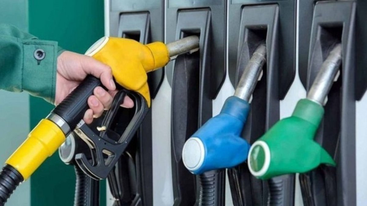 Bu sefer kuruş değil! 16 Mayıs Pazartesi akaryakıta zam: Geceden itibaren hem benzin hem LPG...