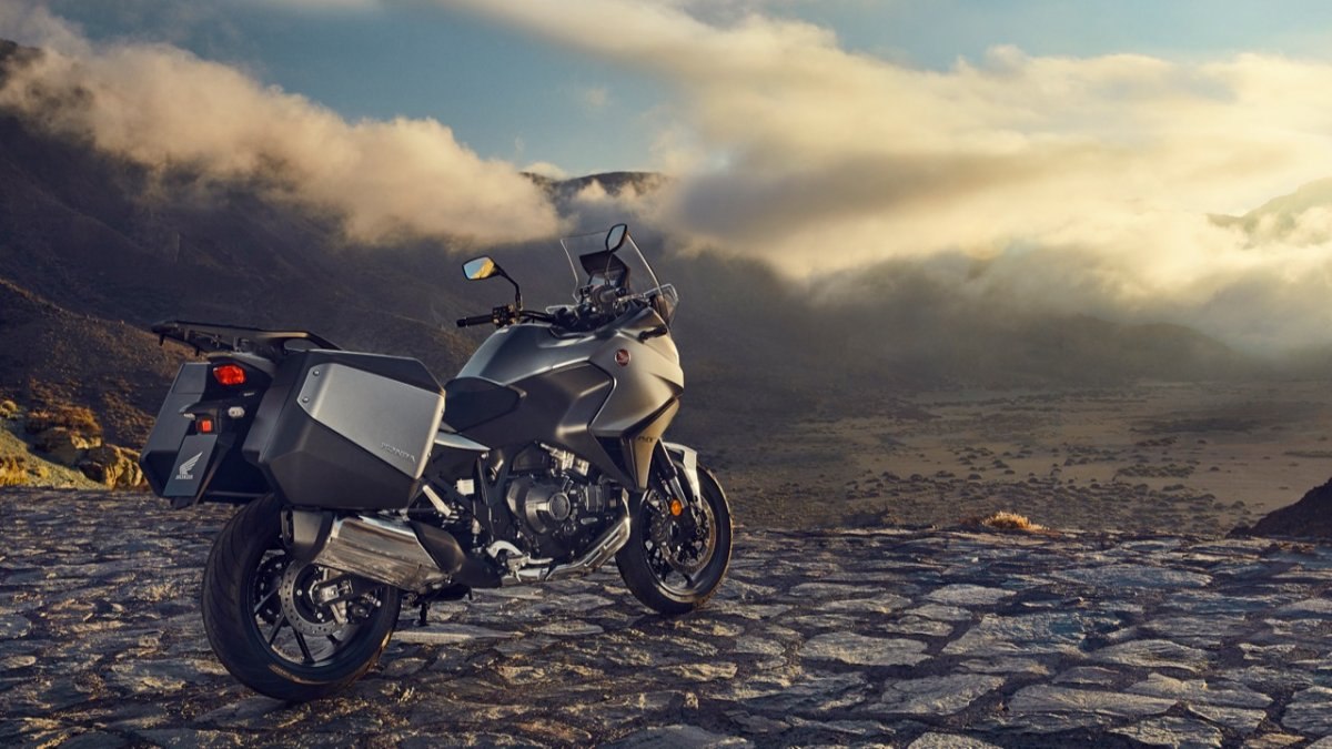 Honda NT1100 Türkiye'de satışta: İşte fiyatı