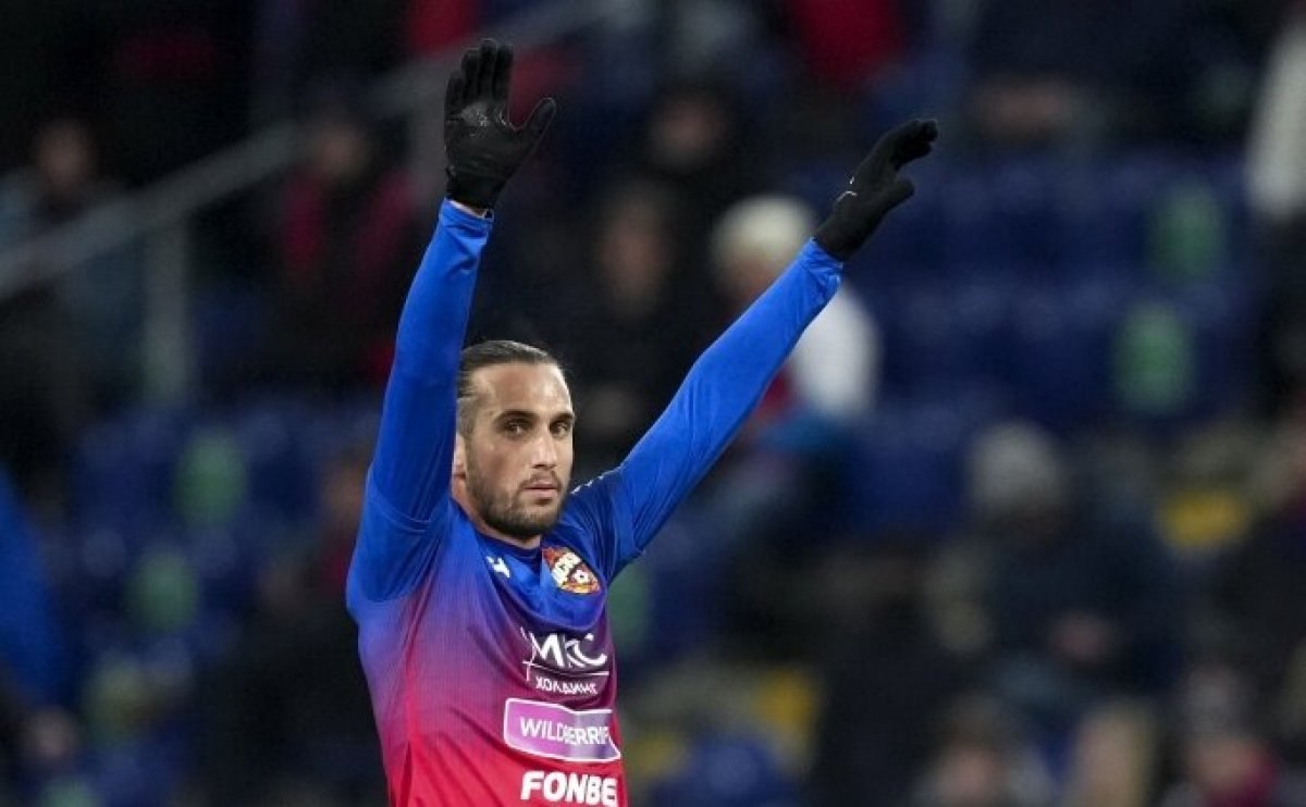 Yusuf Yazıcı, CSKA Moskova'da kalmak istiyor