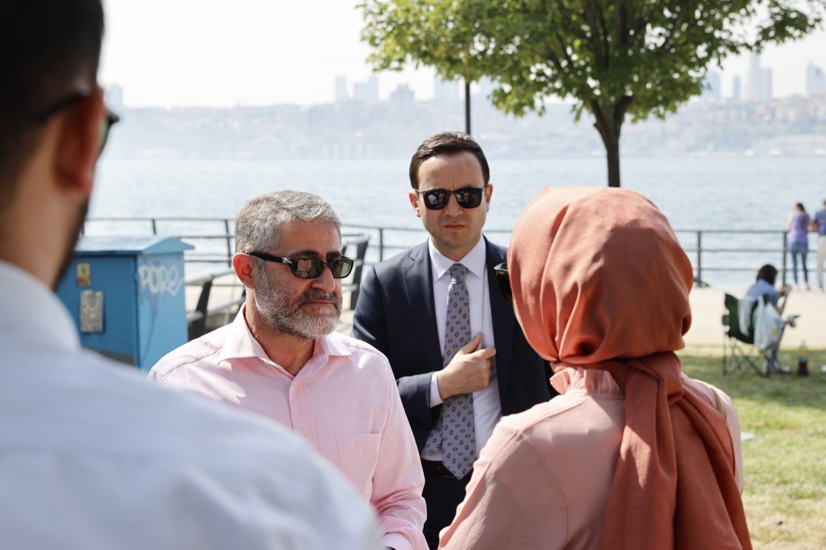 Nureddin Nebati, İstanbul'da vatandaşları dinledi