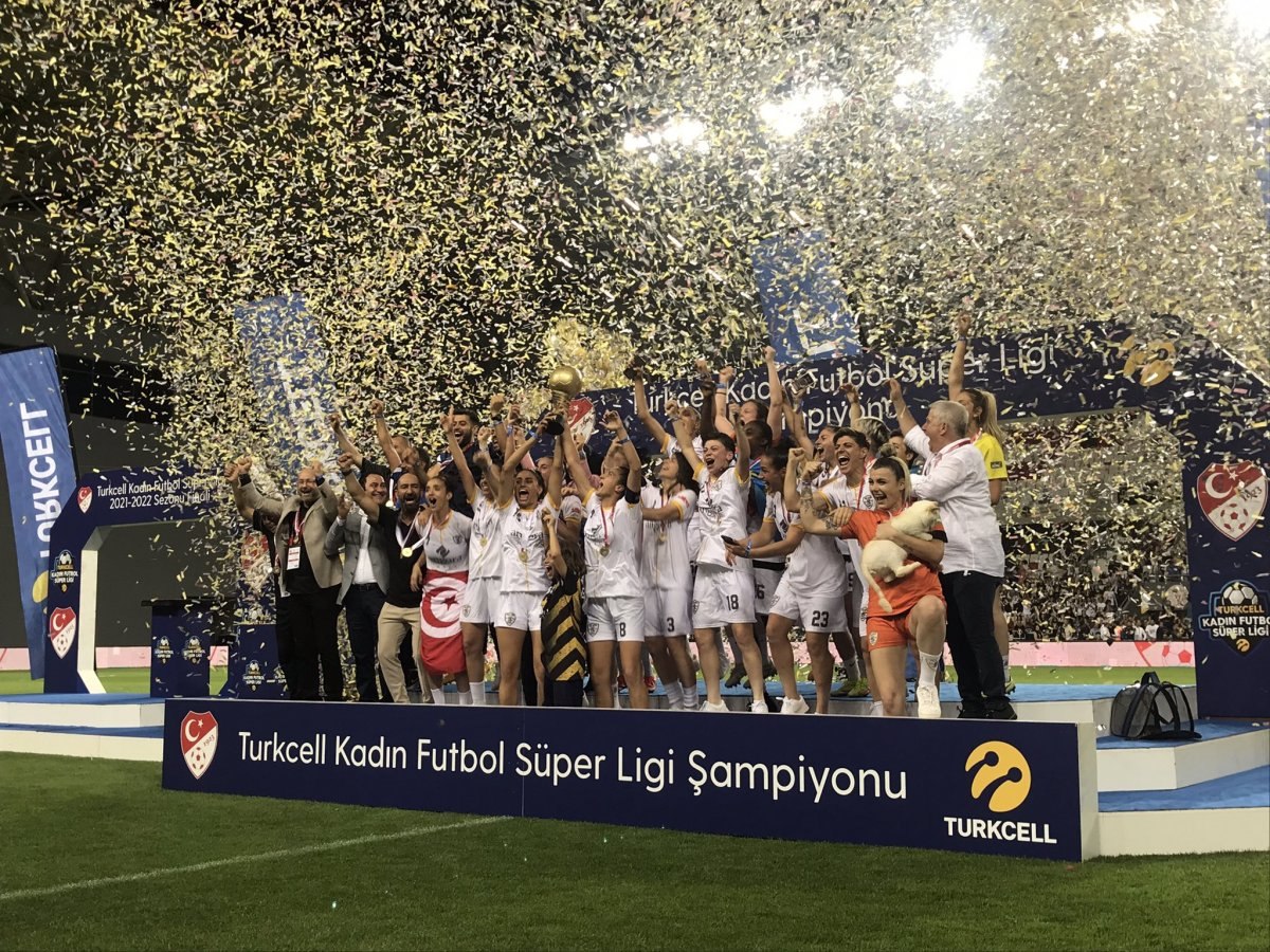 Beşiktaş Vodafone - ALG Spor  Kadın Futbol Süper Ligi PLAY-OFF Çeyrek  Final 