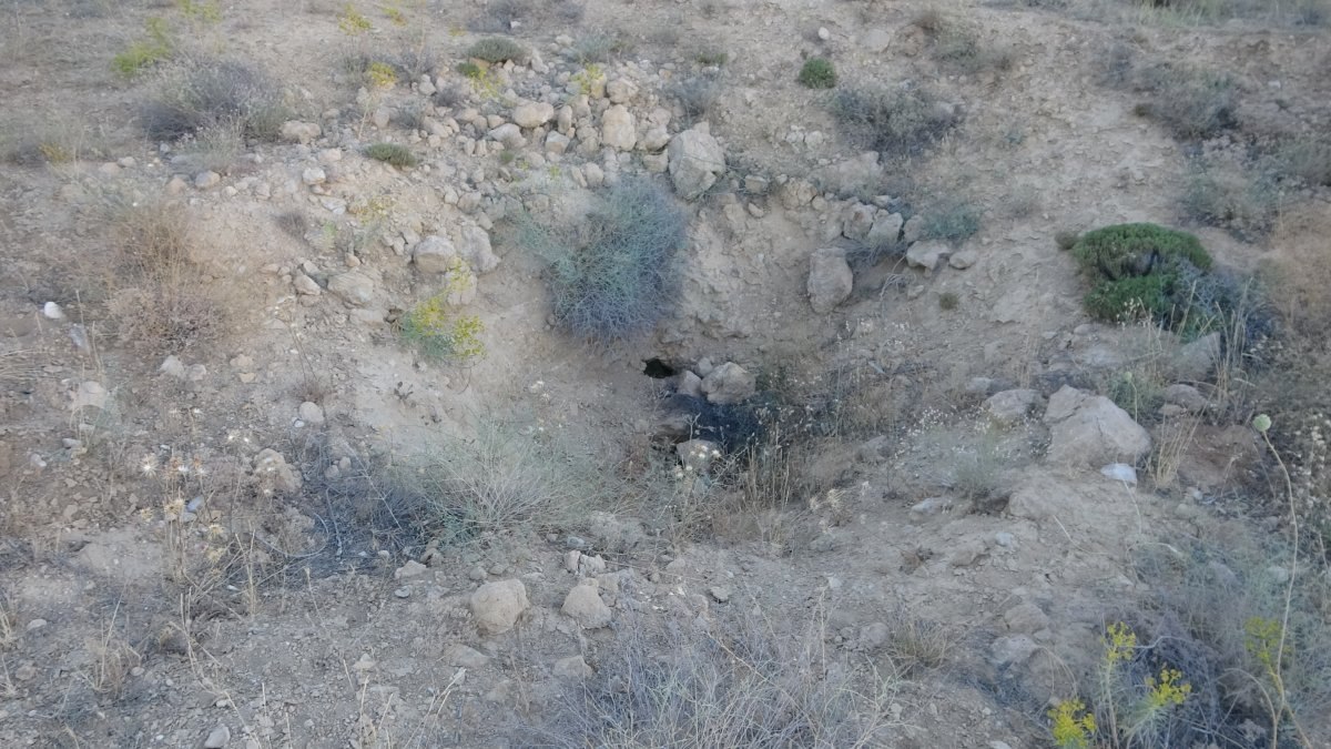 Malatya'da tarihi höyük, definecilerin kurbanı oldu
