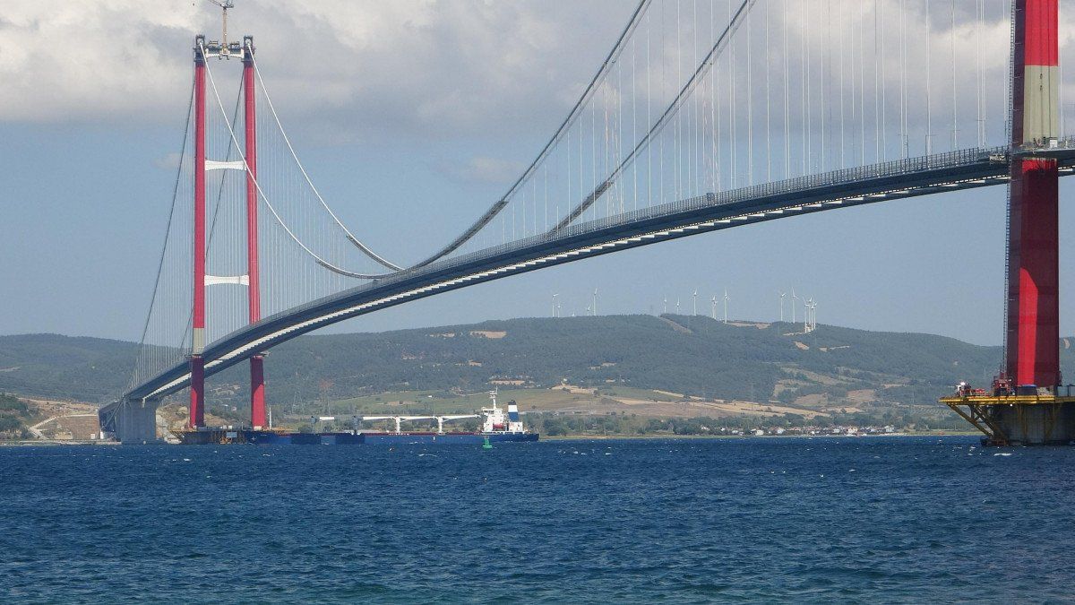 Tahıl gemisi Çanakkale Boğazı'na ulaştı