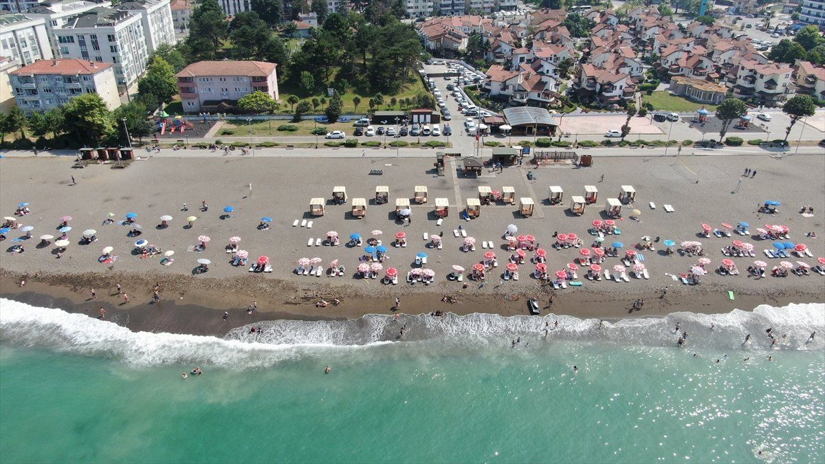 Düzce'nin Akçakoca ilçesi doğa ve deniz tutkunlarını ağırlıyor