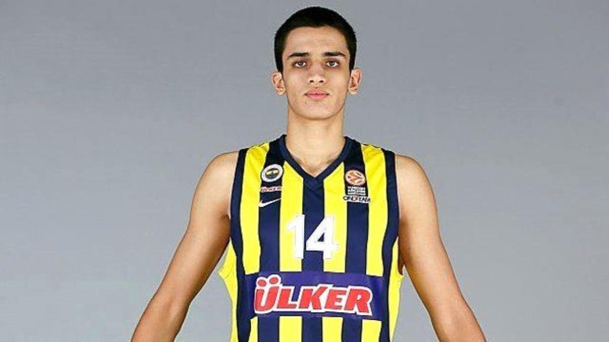 Ömer Faruk Yurtseven kimdir, kaç yaşında ve nereli? Milli takım kampına katılmadı mı?