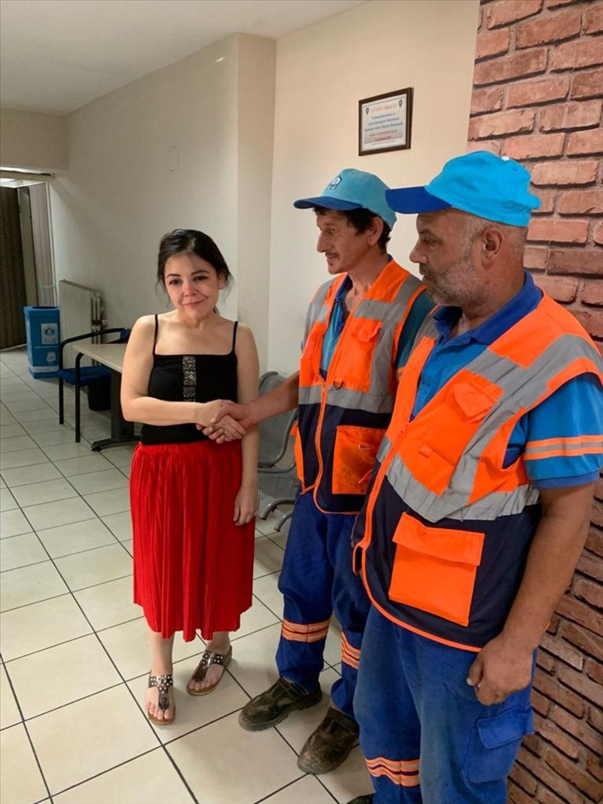 Bursa'da temizlik işçilerinden örnek davranış
