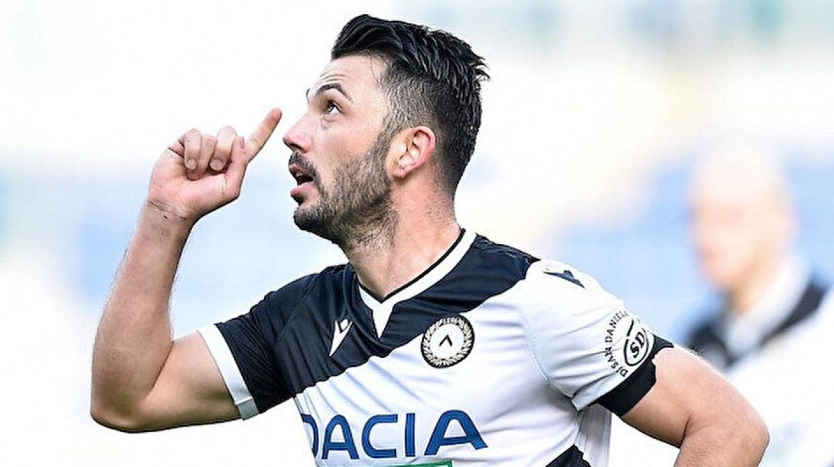 Tolgay Arslan'ın evine hırsız girdi