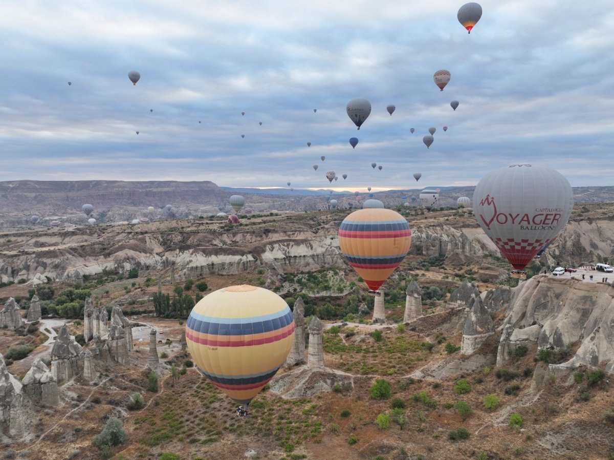 Kapadokya'ya olan ilgi yıl sonunda da devam ediyor