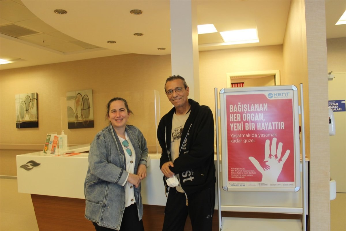 İzmir'de eski eşini yalnız bırakmayan kadın donör oldu