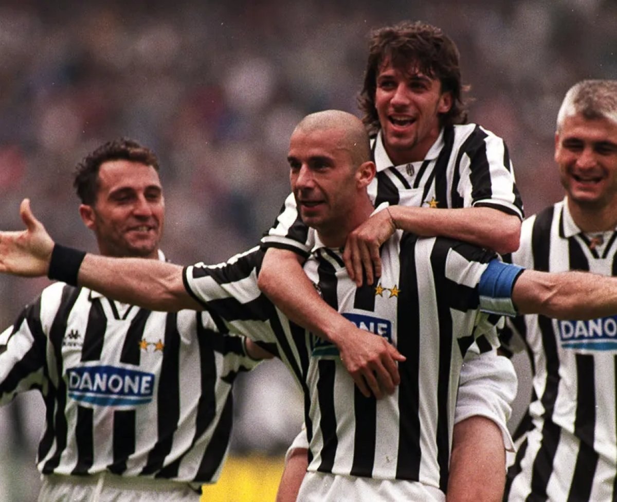 İtalyan efsane Gianluca Vialli hayatını kaybetti