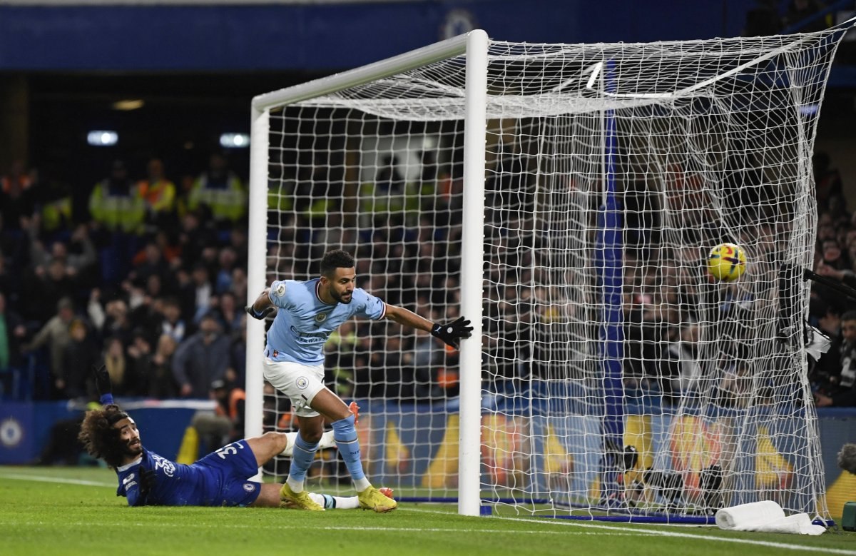 Manchester City, Chelsea'yi tek golle geçti