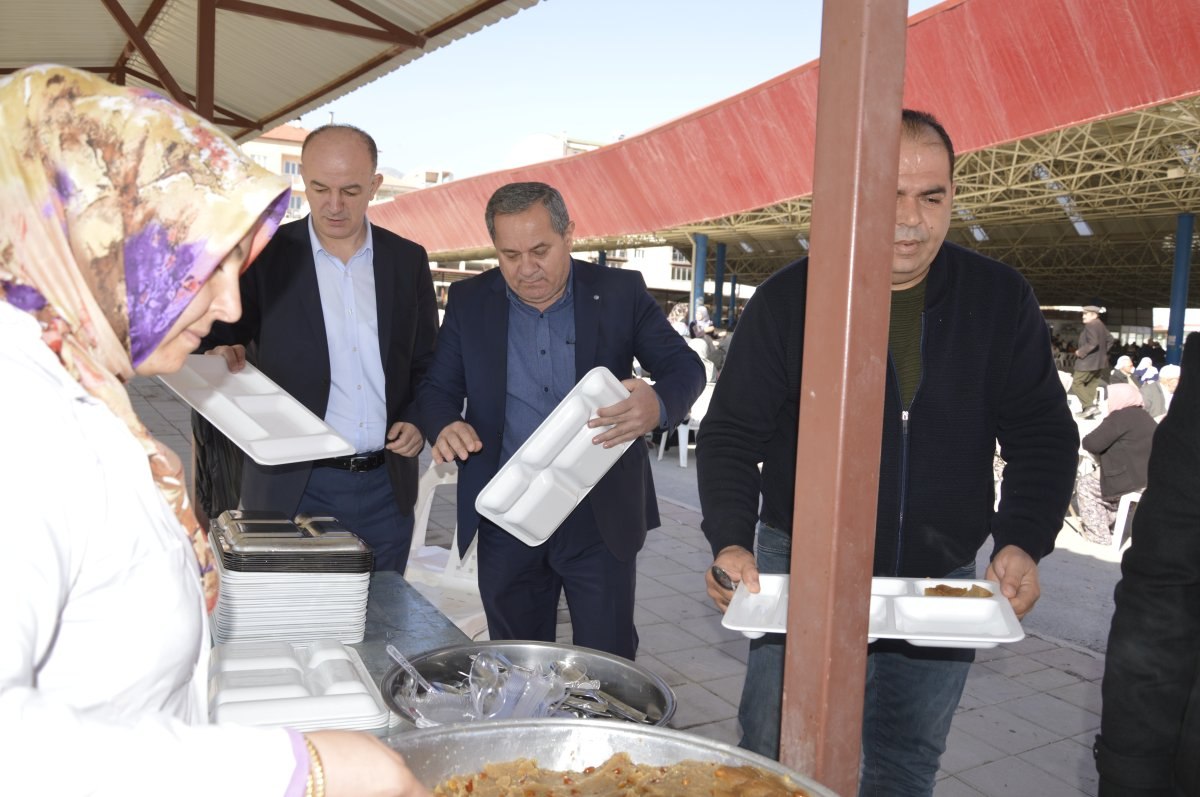 Burdurlular yağmur duasında buluştu