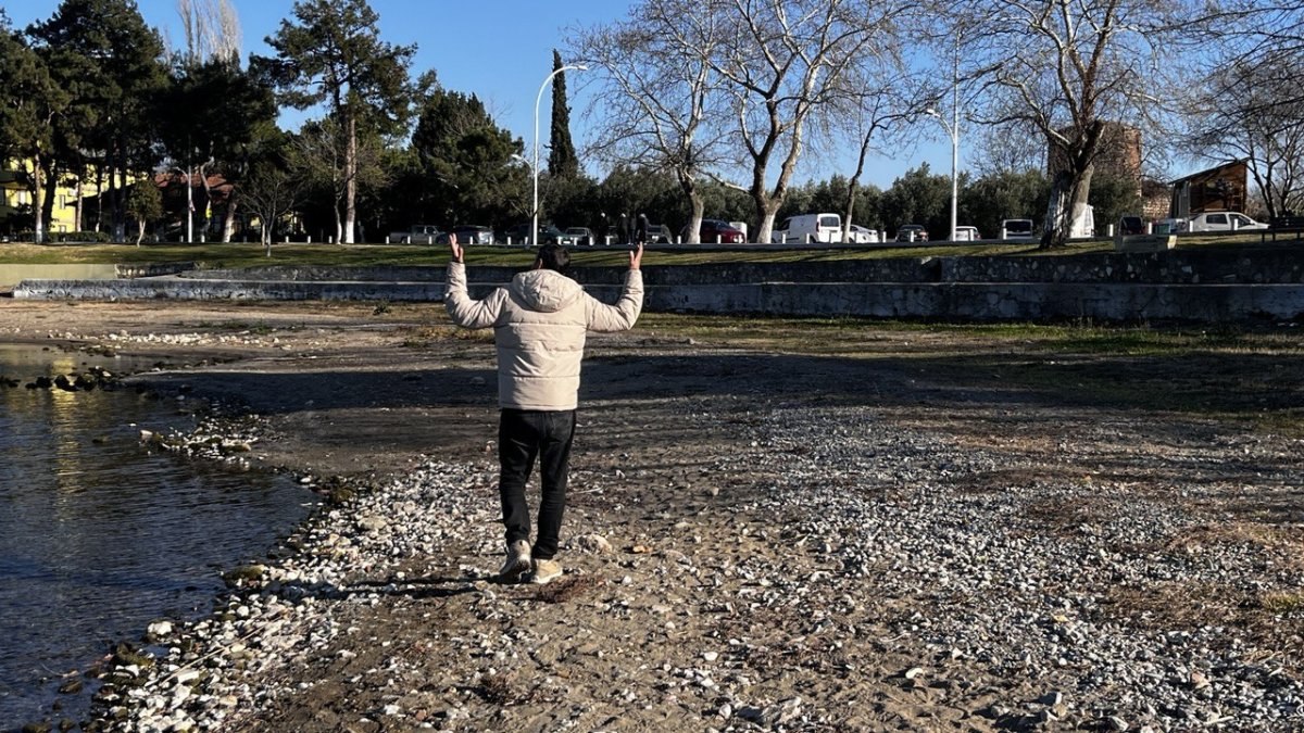 İznik Gölü kuraklıktan 400 metre çekildi