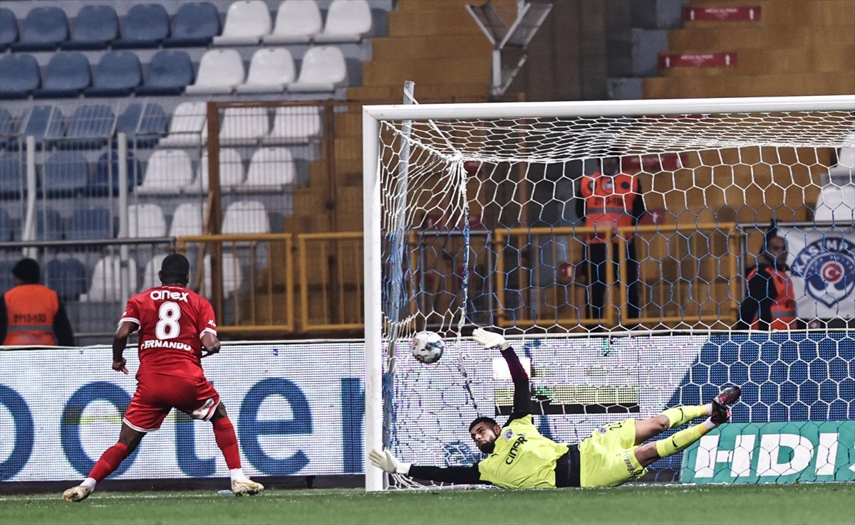 Kasımpaşa, Evinde Antalyaspor'u Yendi