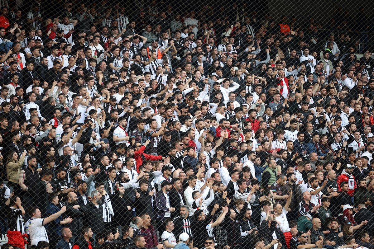 Beşiktaş - Galatasaray derbisi Avrupa basınında