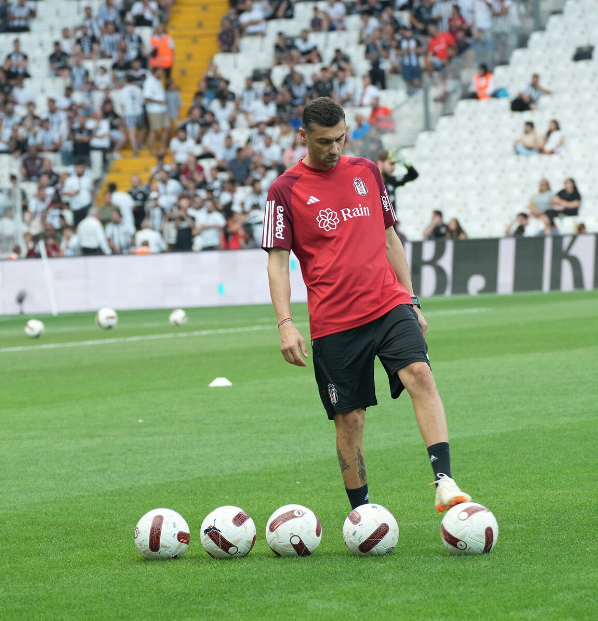 Beşiktaş'ta İstanbulspor maçında Burak Yılmaz teknik direktör