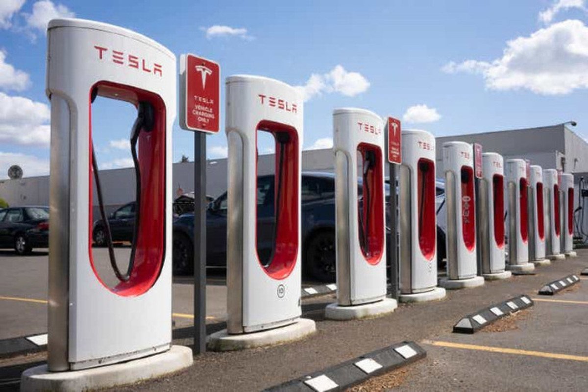 Tesla'nın Supercharger Şarj İstasyonları