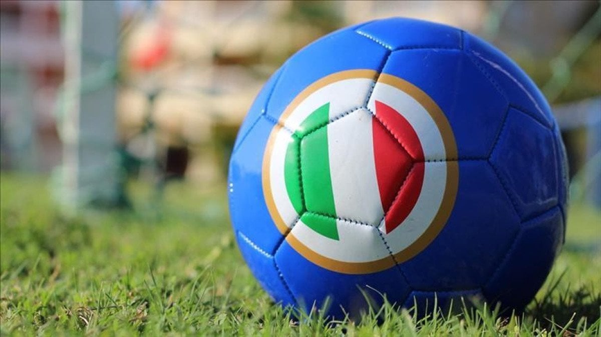 AA İtalya Birinci Futbol Ligindeki (Serie A) Takım Sayısı Tartışmaları