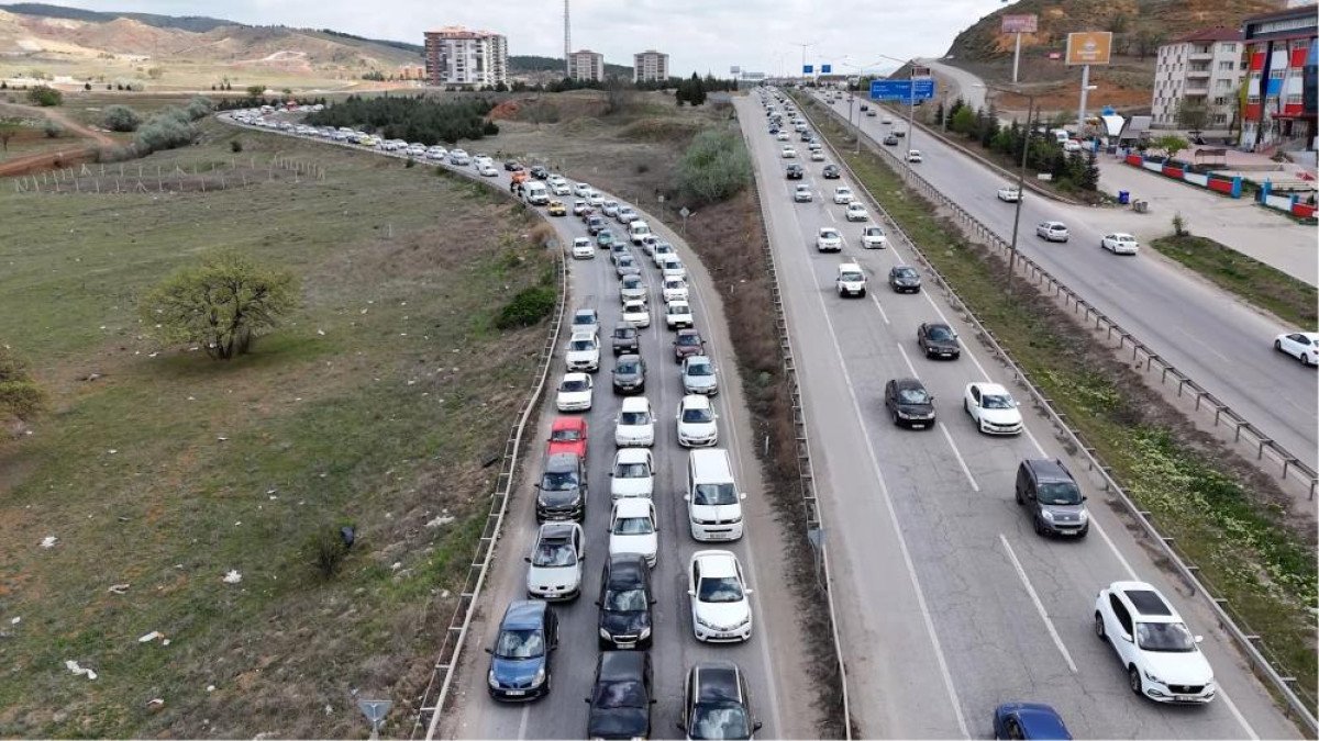 Kırıkkale'de Tatil Dönüşü Trafik Denetimi
