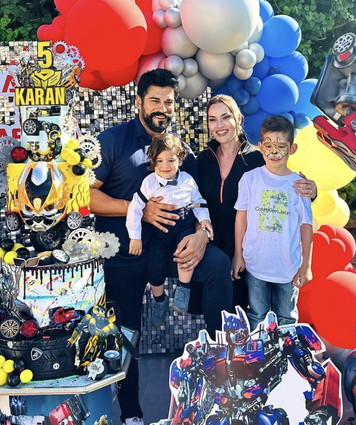 38 ya��na basan Fahriye Evcen'in pastas� g�ndem oldu