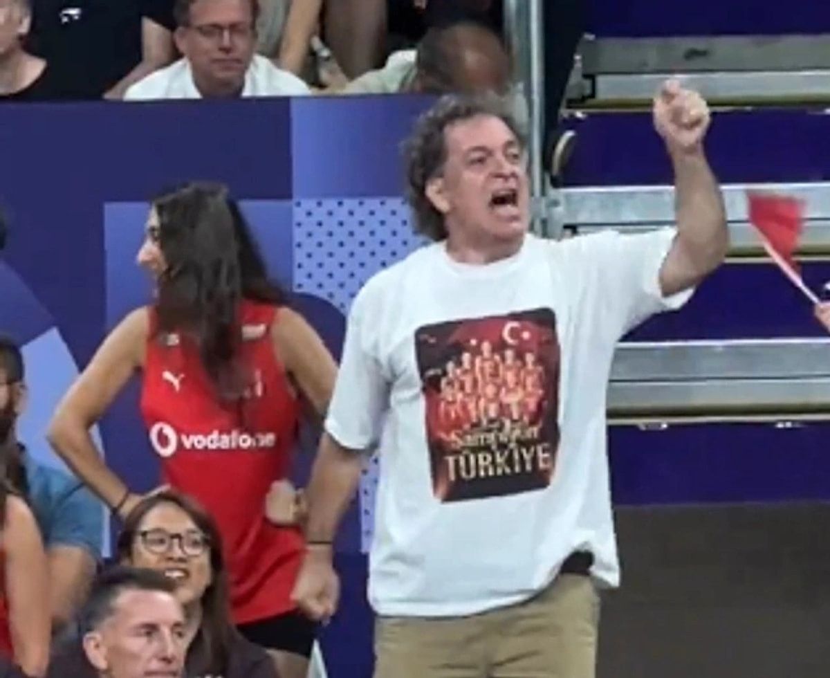 A Milli Kadın Voleybol Takımımız Yarı Finale Yükseldi!