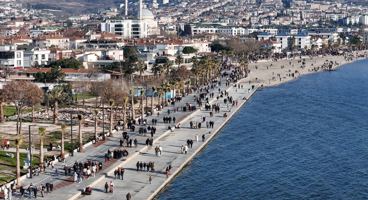 İstanbul'da Güneşli Bir Yeni Yıl Sabahı