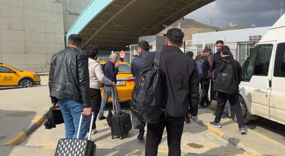 İranlı turistler bu bayramda da tatillerini geçirmek için Türkiye’ye akın etti