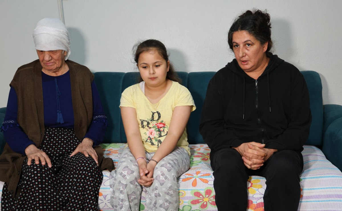 İki Kattan Düşen ve Görme Yetisini Kaybeden Emine Karakaya'nın Zor Günleri