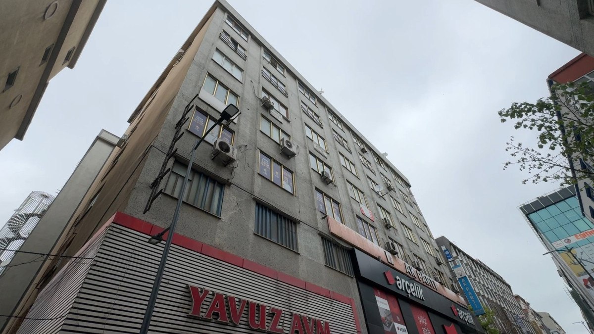 İstanbul'da Dün Meydana Gelen 6.2 Büyüklüğündeki Depremin Ardından Yaşananlar
