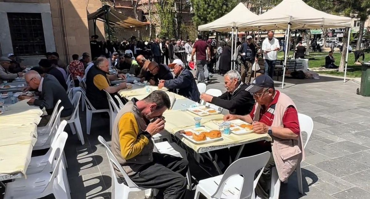 İmaret Camii’nde Asırlık Vakıf Geleneği Yeniden Hayata Döndü
