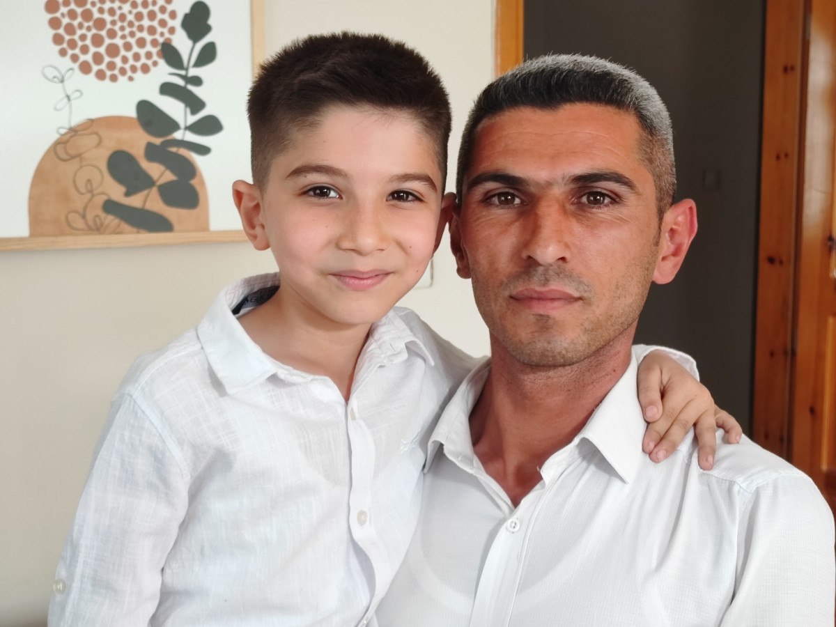 Adana'da 23 Nisan Töreninde Sürpriz Bir Performans