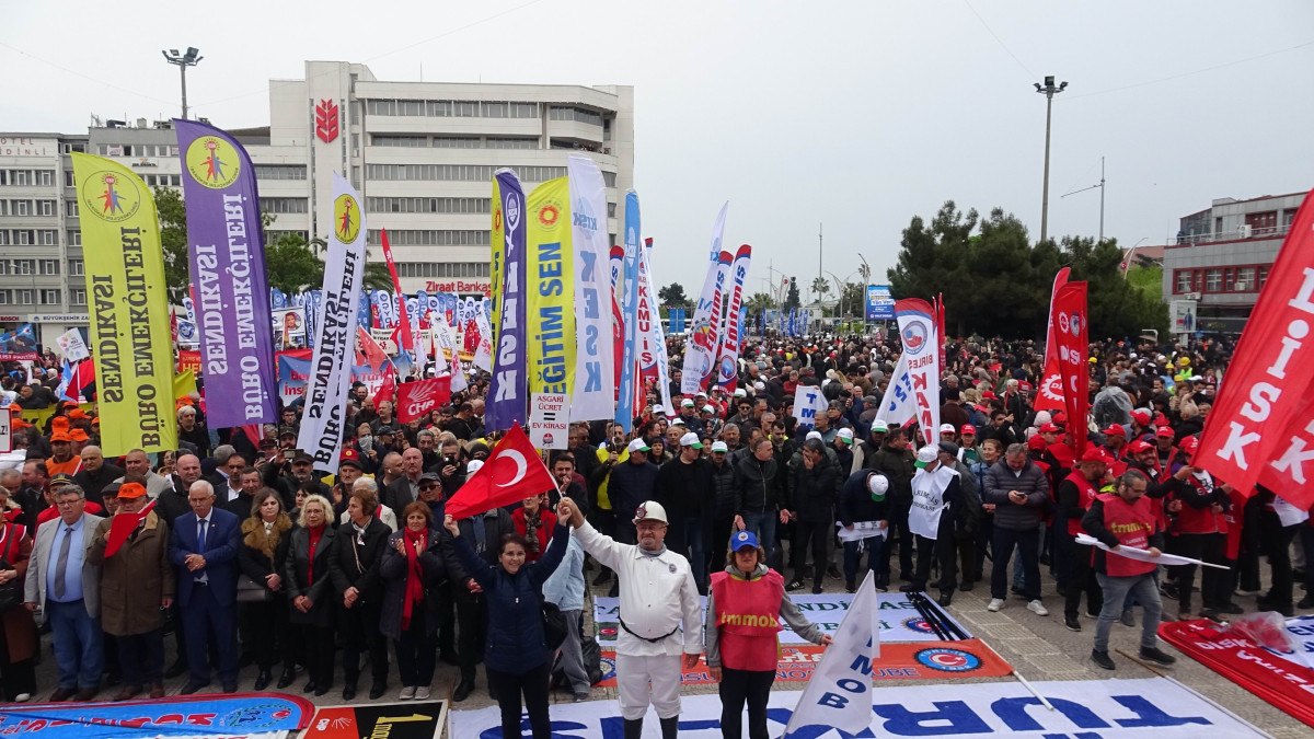 DHA Samsun’da 1 Mayıs Emek ve Dayanışma Günü Kutlamaları