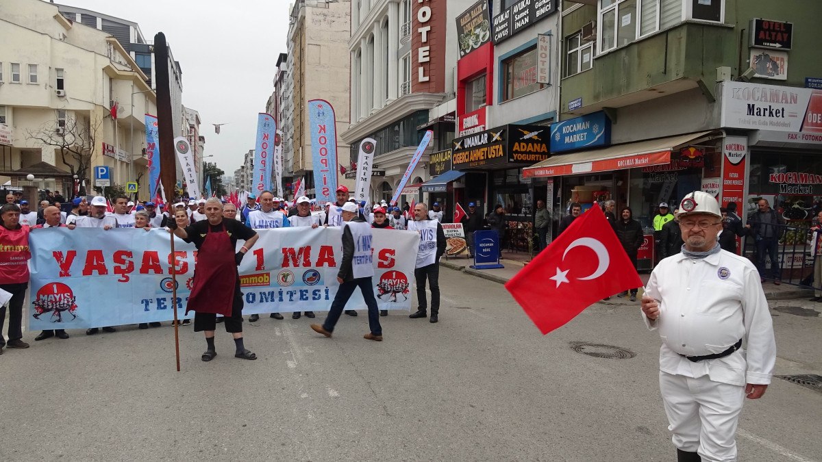 DHA Samsun’da 1 Mayıs Emek ve Dayanışma Günü Kutlamaları