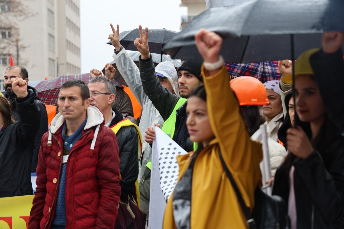 Sivas'taki Etkinlikler ve Gerginlik Anı