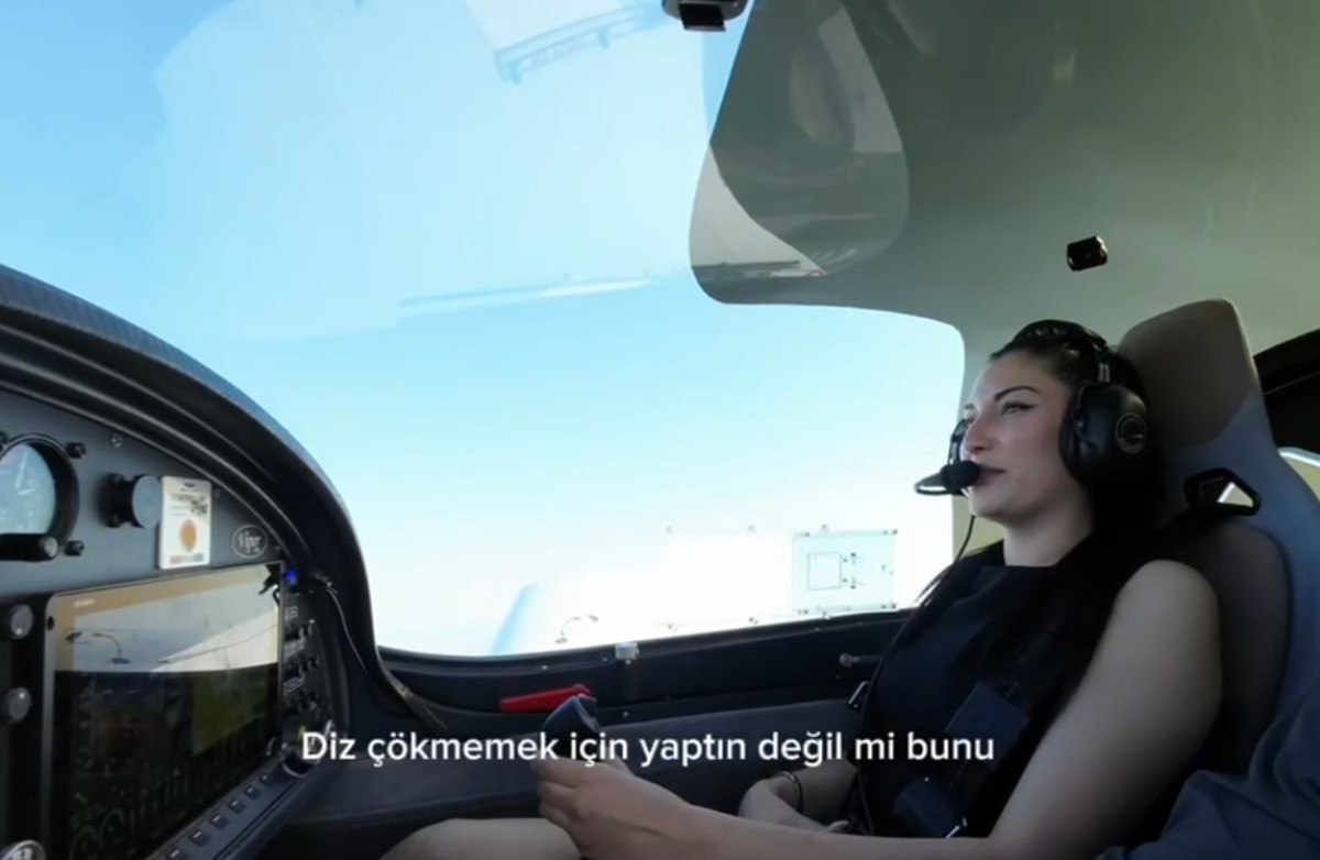 Adana’nın Gökyüzünde Aşk Dolu Bir Anı