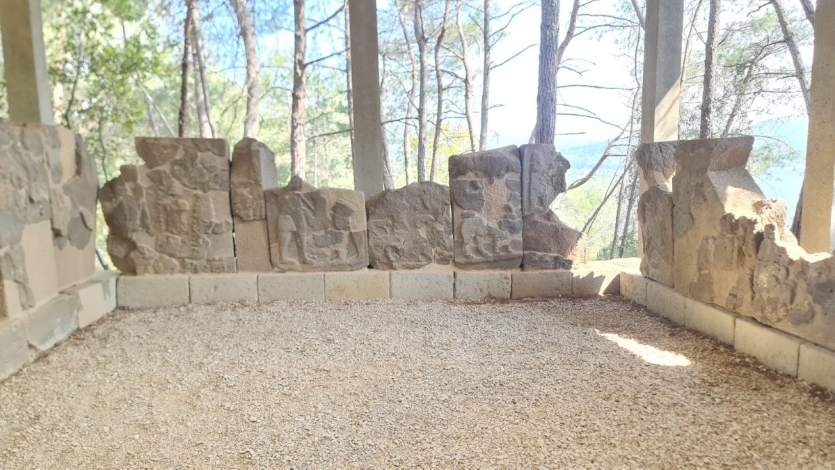 Karatepe Aslantaş Yazıtlarının UNESCO Dünya Belleği Listesine Eklenmesi
