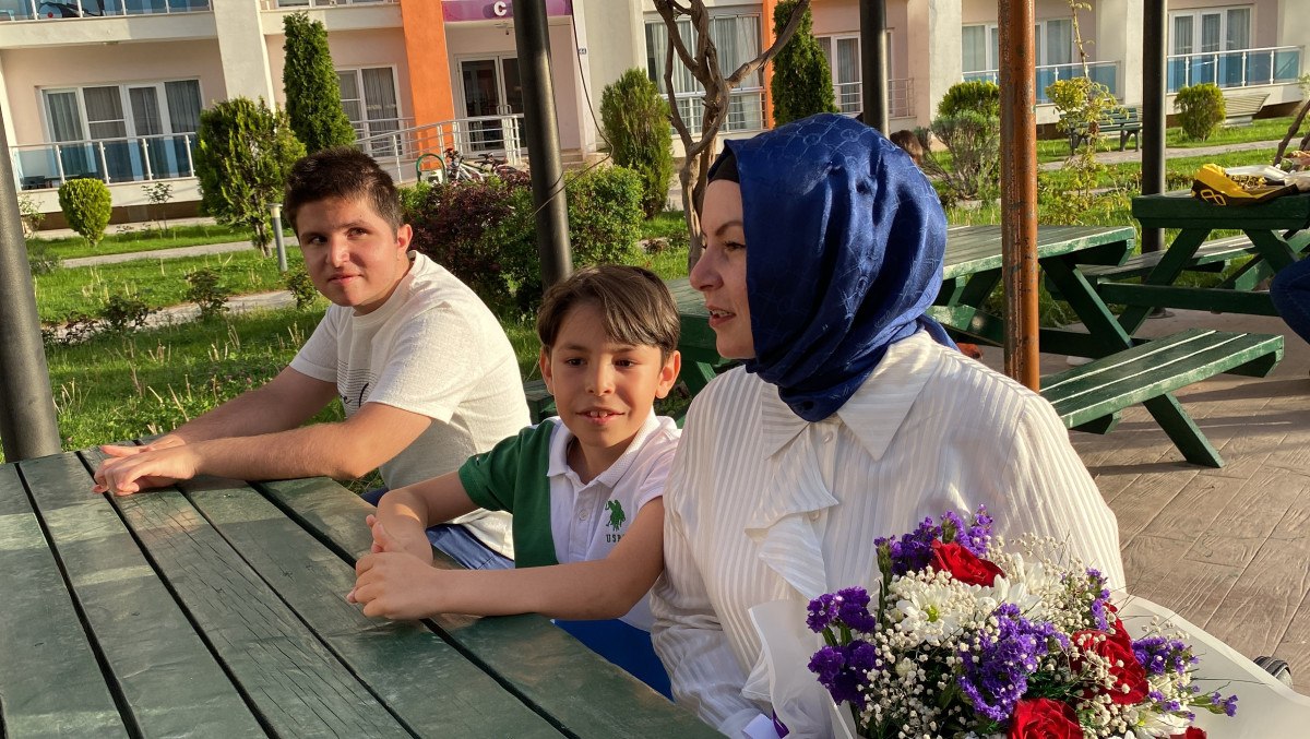 Gülistan Sarkurt'un Güçlü Mücadelesi ve İlham Veren Başarı Yolculuğu