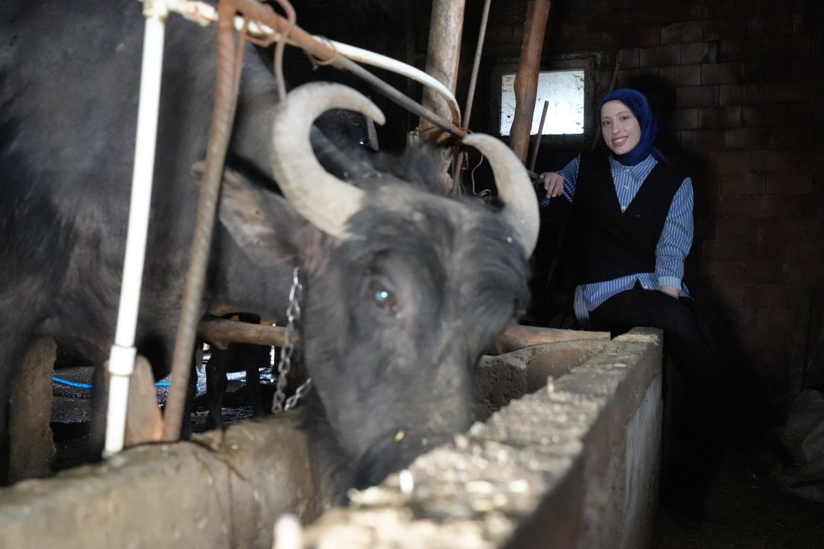 Bayburt'un Aydıntepe ilçesinde yaşayan 29 yaşındaki Şafak Eraslan, köyüne yeni bir soluk getiren ve ilki başarısıyla adını duyuran genç girişimcilerden biri oldu.