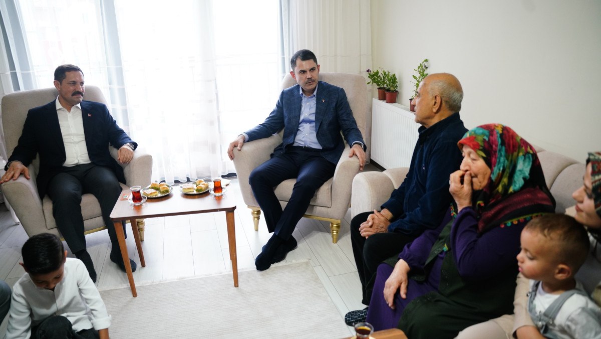 Depremin Yaralarını Sarma Çabaları ve Yeni Konutların Teslimi