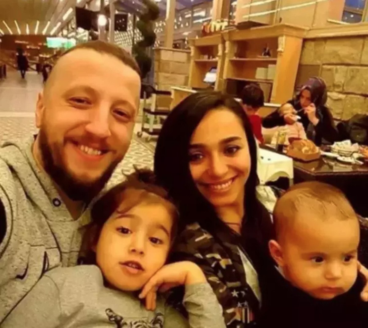 Biricik Kızları ve Aile Dinamikleri