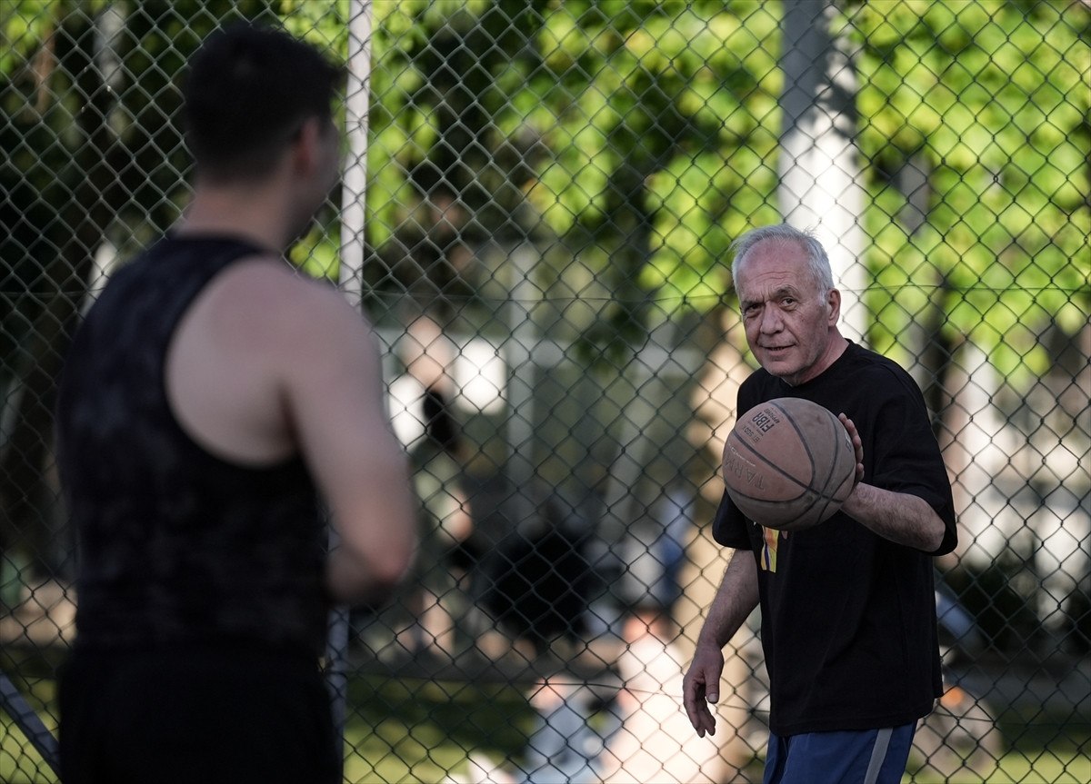 İsmet Güllüyurt ve Mehmet Can Güney: Yaşlarına Rağmen Spor Tutkusu