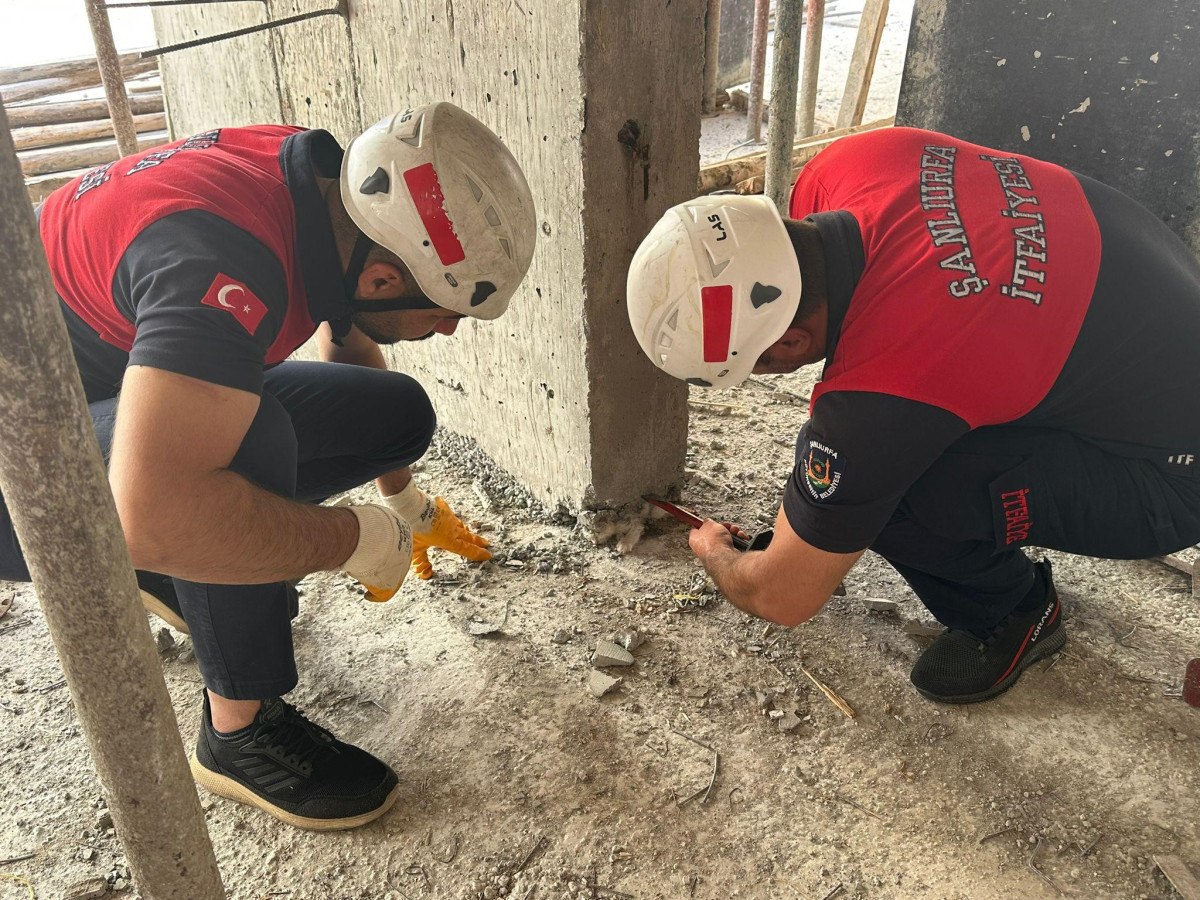 Şanlıurfa'da Üzücü Olay: Yavru Kedi Betonun İçinde Kaldı