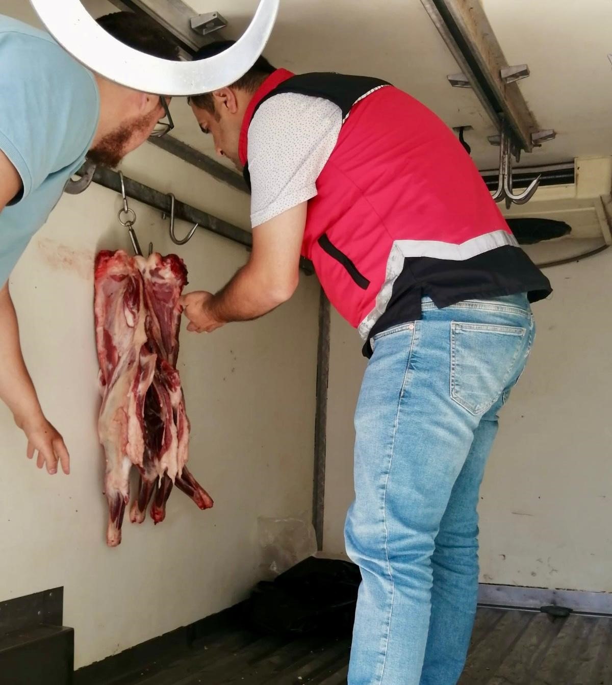 Kurban Bayramı Öncesi Hayvan Sağlığı ve Güvenliği İçin Yoğun Denetimler