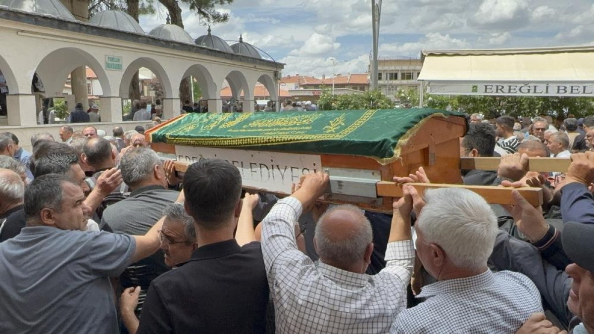 Ereğli'nin Çölleşmesine Dur Diyen Emekli Matematik Öğretmeninin Hikayesi