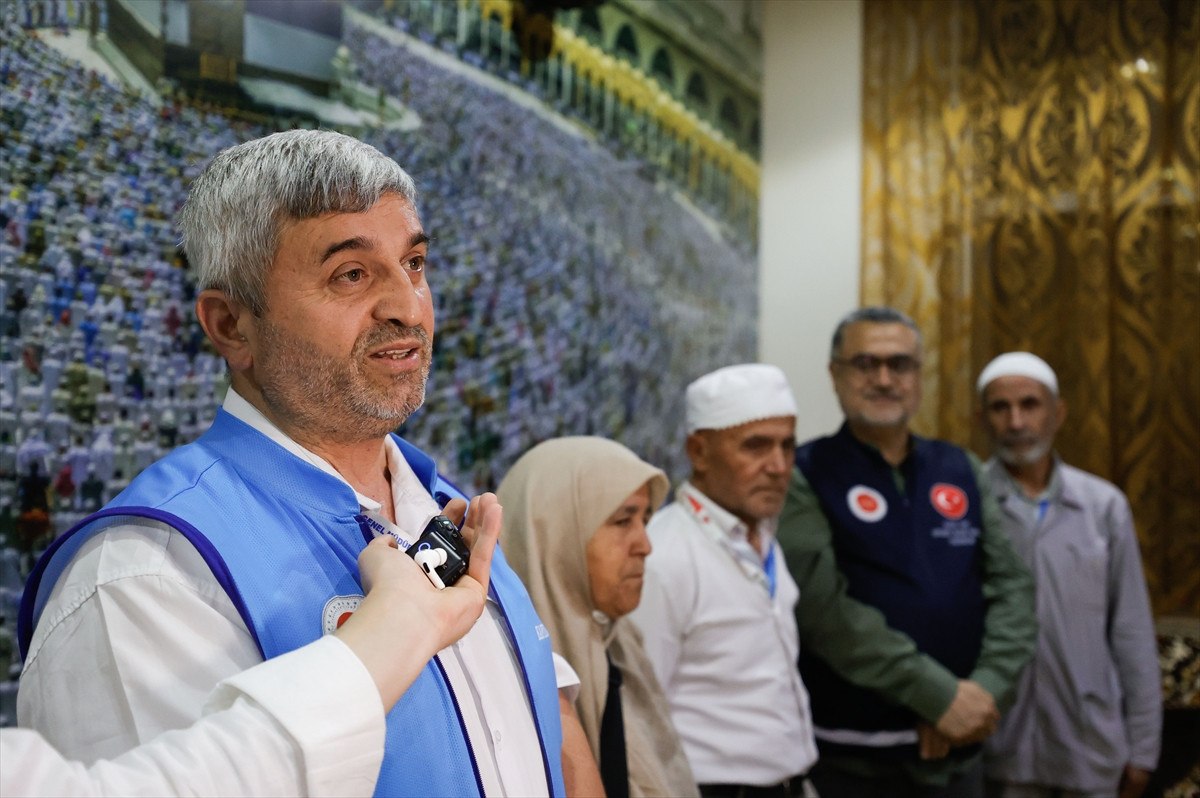 Küslerin Birlikte Kutsal Topraklarda Buluşması