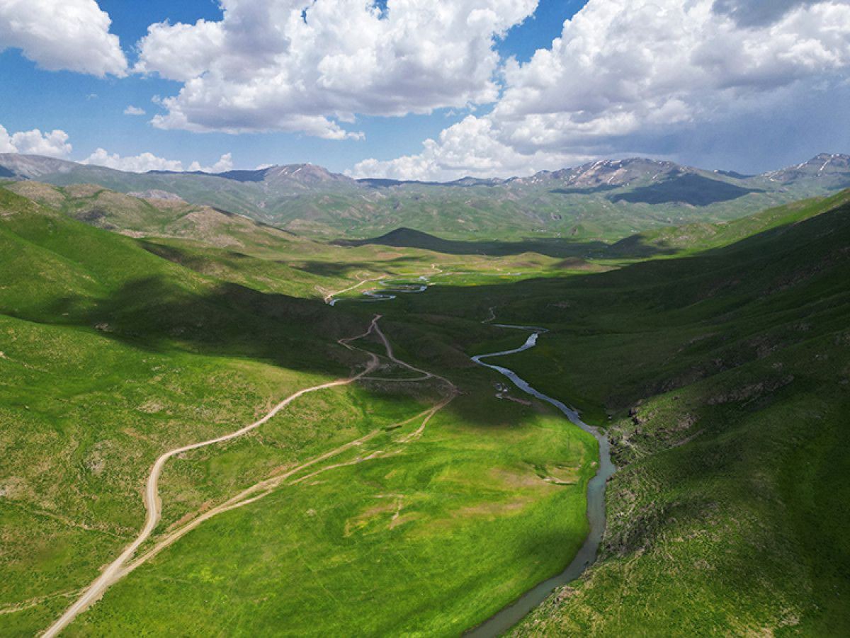 Faraşin Yaylası'nda Doğa ve Huzurun Birleştiği Görünenek