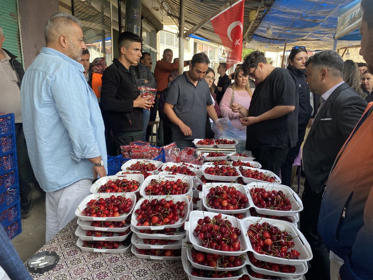 Manisa'nın Alaşehir İlçesinde Bu Yıl da Geleneksel Kiraz Festivali Coşku ile Kutlandı